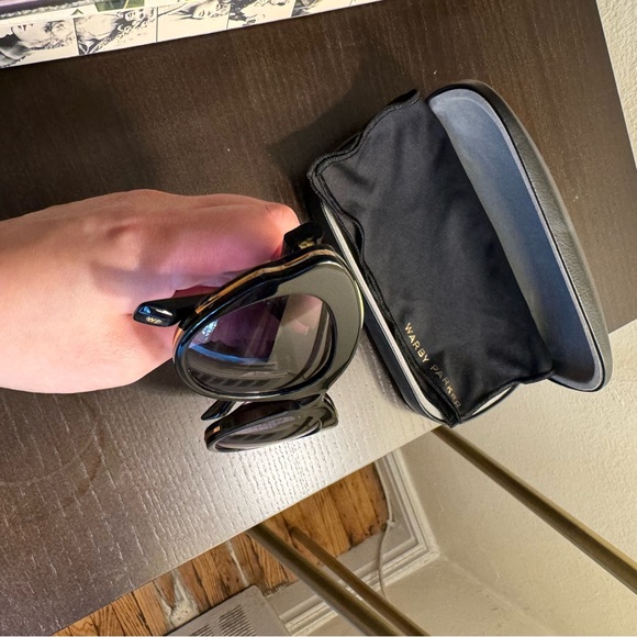 Grace Black and Gold Trim Sunglasses - Picture 4 of 5